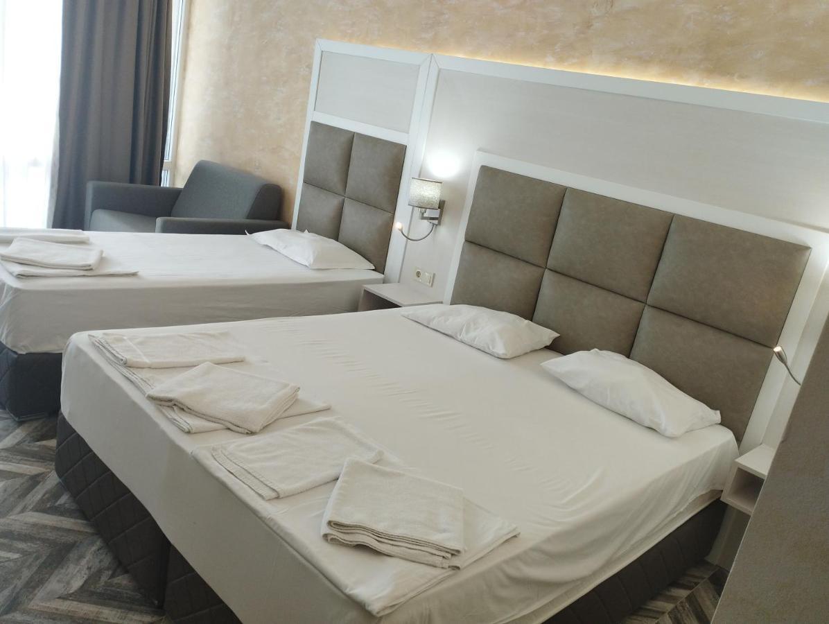 Sea View Triple S B Appartamento Pomorie Esterno foto